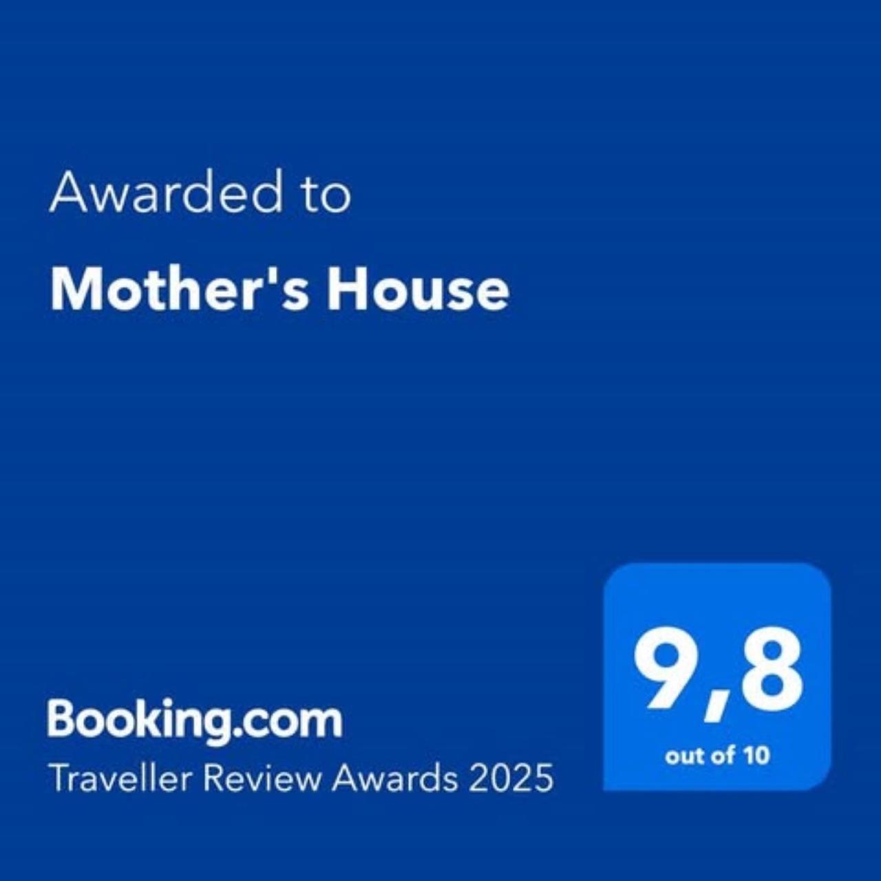 Mother'S House Athena Bagian luar foto