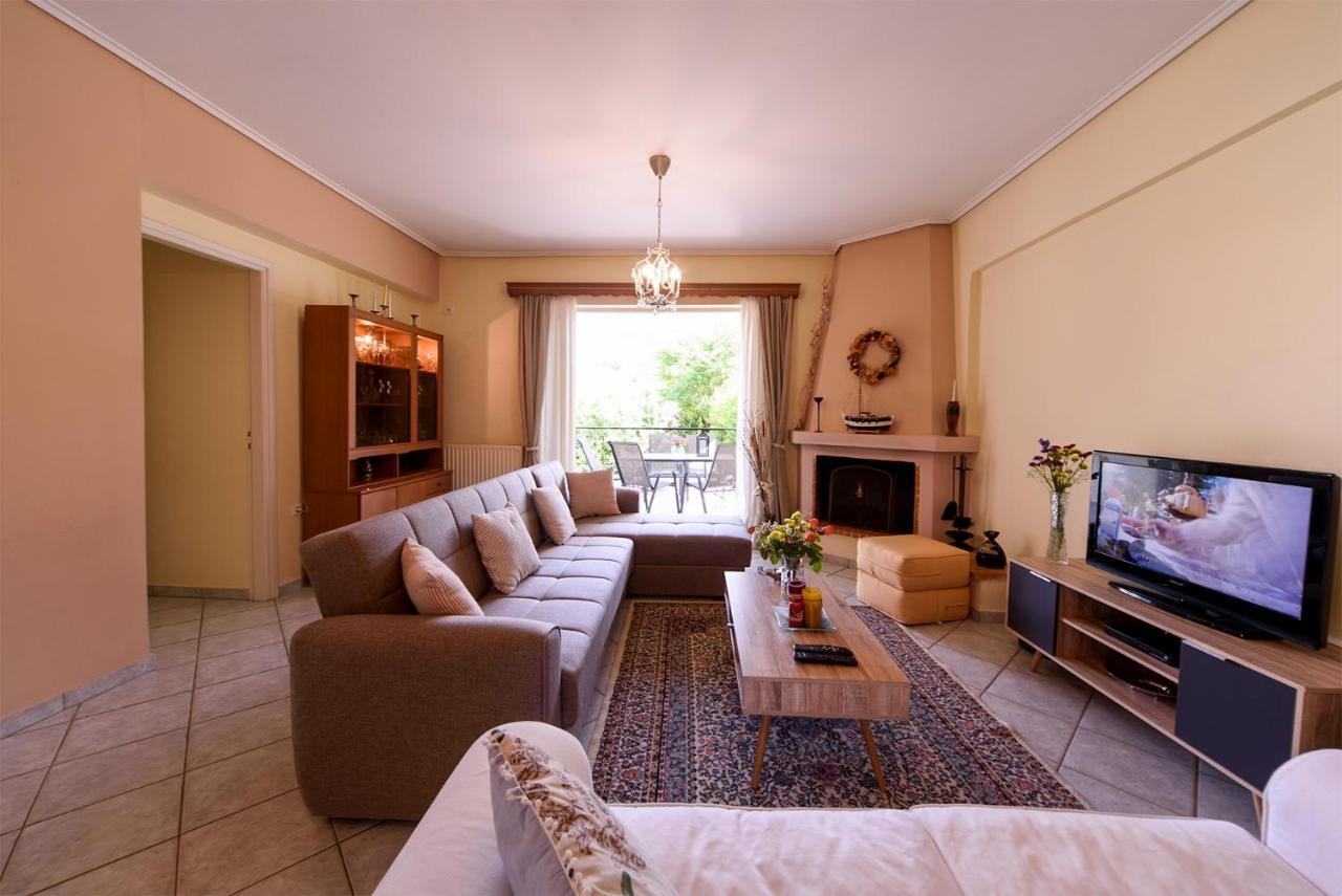 Mother'S House Athena Bagian luar foto