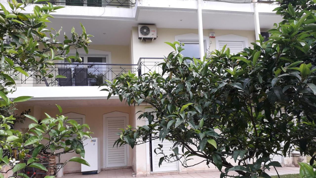 Mother'S House Athena Bagian luar foto